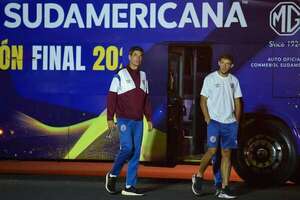 Lanús aterriza en Paraguay, a la caza de su segunda Copa Sudamericana - Copa Sudamericana - ABC Color