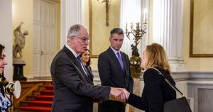 La Nación / María José Argaña presentó cartas credenciales en Atenas