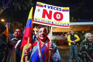 Más del 61% de Ecuador Rechaza Bases Militares