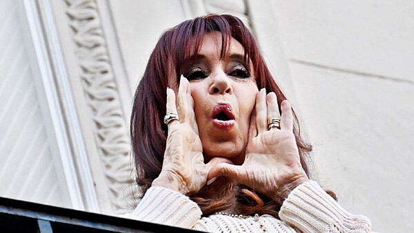 Justicia argentina dicta millonario decomiso de bienes a los Kirchner