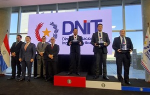 ANDE y bancos lideran aportes tributarios del 2024 - ADN Digital