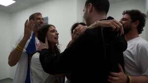 Rehén israelí liberado relata abusos sexuales durante su cautiverio en Gaza - Mundo - ABC Color