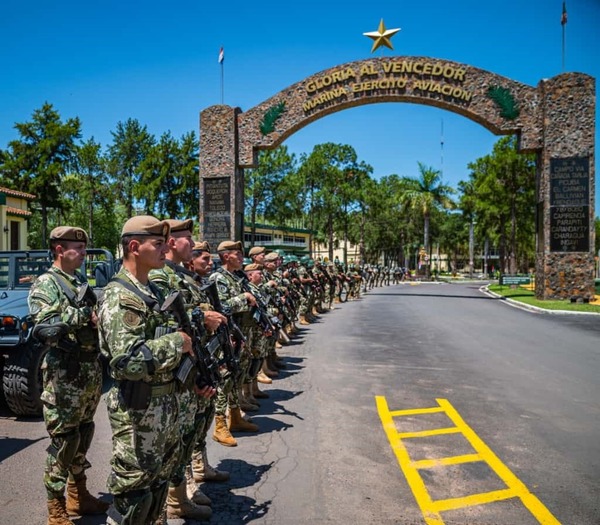 Militares refuerzan labor policial para seguridad por final de la Sudamericana