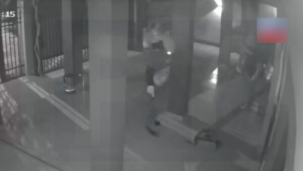 Funcionario de la DNIT repele a tiros a asaltantes que ingresaron a su casa disfrazados de la Senad