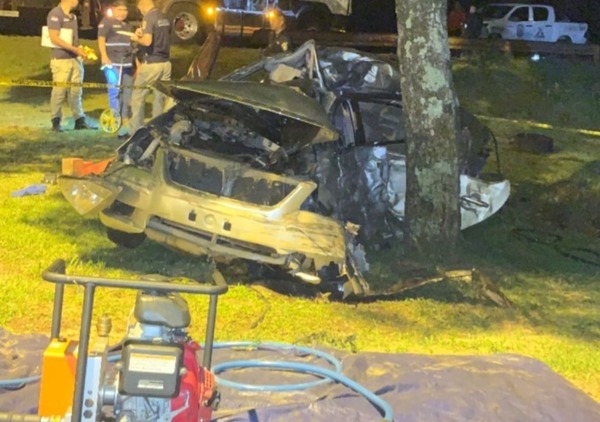 Choque entre camión y automóvil deja un fallecido en Itapúa | Unicanal