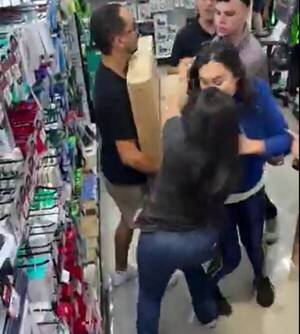 [VIDEO] 2 x 1 la moquete en el Black Friday