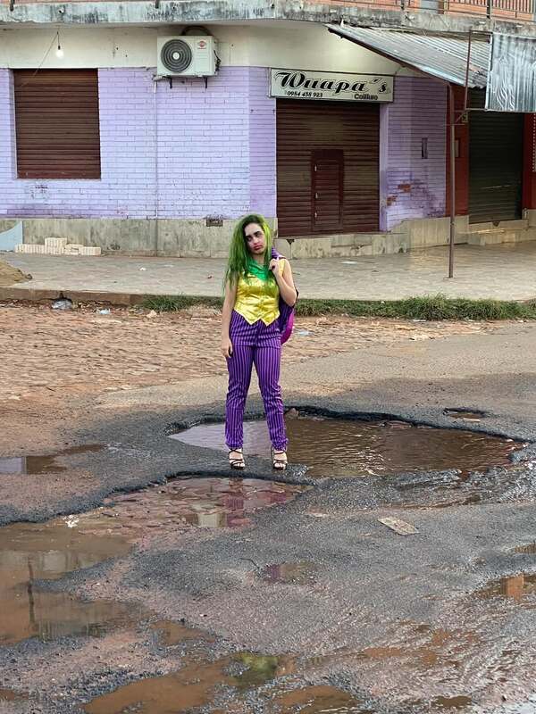 Elenita Villalba anuncia un tour nacional para denunciar los baches con humor y baile - Canal-E