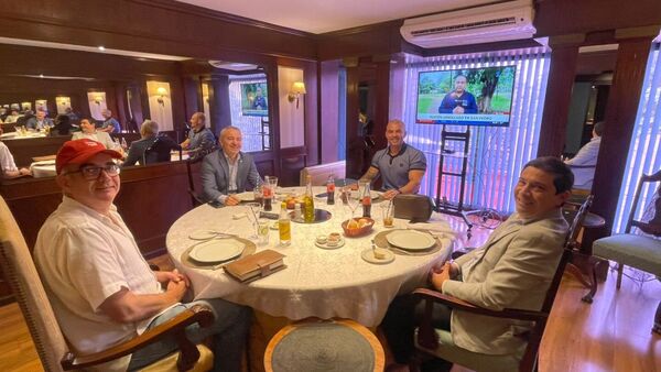 La disidencia está a la espera de Arnaldo Samaniego para definir candidatura