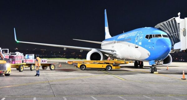 Aeropuerto Silvio Pettirossi arrancó operativo para recibir a miles de hinchas y pasajeros