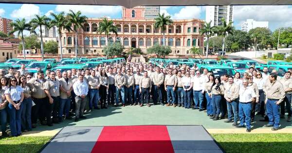 La Nación / Canindeyú: Ande entrega dos camionetas y anuncia construcción de nueva subestática