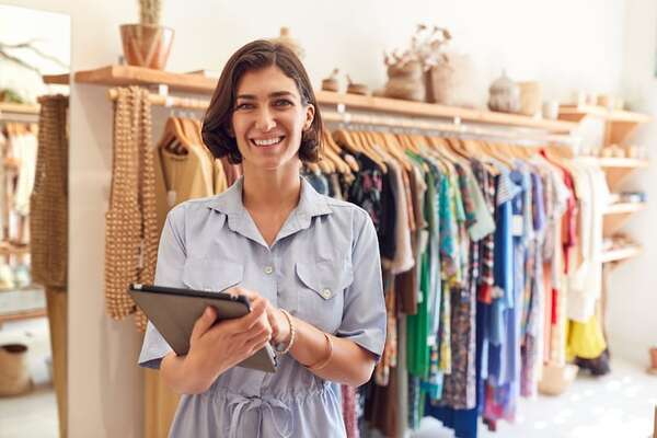 El impulso a las pymes: conectar producción, estrategia y visión global - Negocios - ABC Color