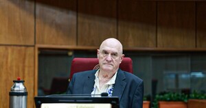 Kobylanski le exigió al embajador taiwanés que aumentara la ayuda a Paraguay y el Senado cortó la transmisión