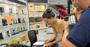 La Nación / Turistas brasileños denunciaron estafa y recuperaron dinero tras intervención policial