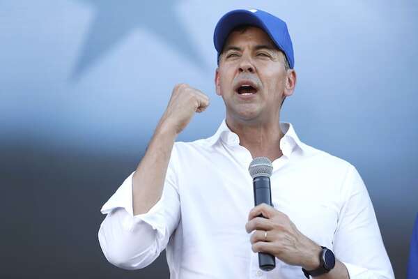 Feriado el 26 de diciembre o 2 de enero: esto responde Santi Peña - Política - ABC Color