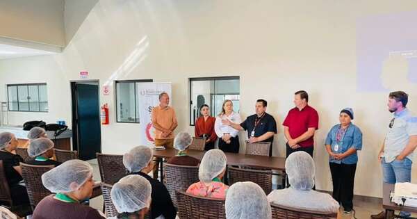 La Nación / Complejo turístico empieza a operar con personal capacitado por el SNPP