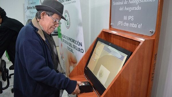 Aguinaldo del IPS está disponible, pero 1.031 jubilados deben actualizar su sobrevivencia