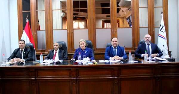 La Nación / Mafia de pagarés: JEM destituye a jueza por actuación irregular