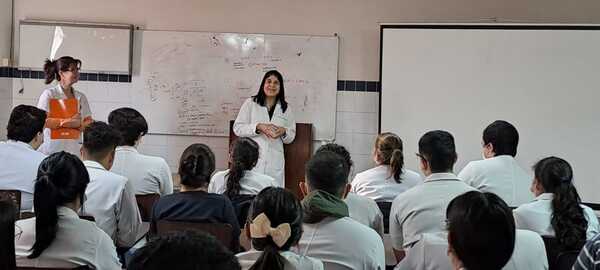 Por primera vez, todas las carreras de Medicina ingresan a evaluación de la ANEAES