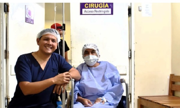 Cirugías de reemplazo articular devuelven independencia a pacientes del sistema público, en el Hospital de Luque - OviedoPress