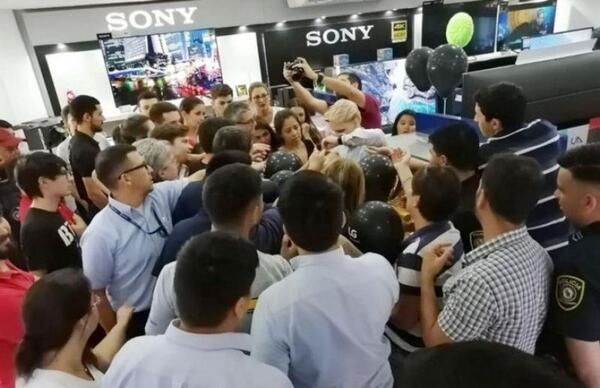 Descuentos "agresivos" y operativo especial para contener la avalancha de compradores