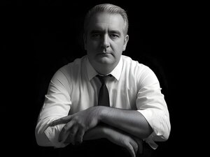 "Él... hombre debe ser" se presenta en Sala La Correíta