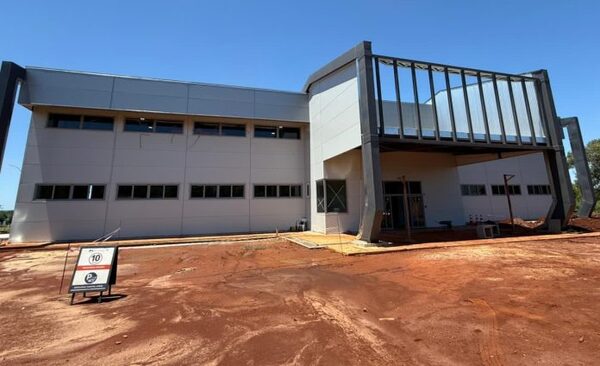 Construcción del Centro Task de Autopartes registra 50% de avance en Tacuru Pucu