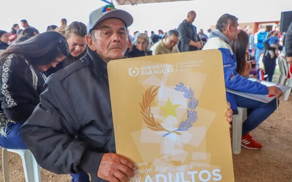 Pensión para adultos mayores amplía cobertura e incluye a los que cumplieron 71 años hasta junio