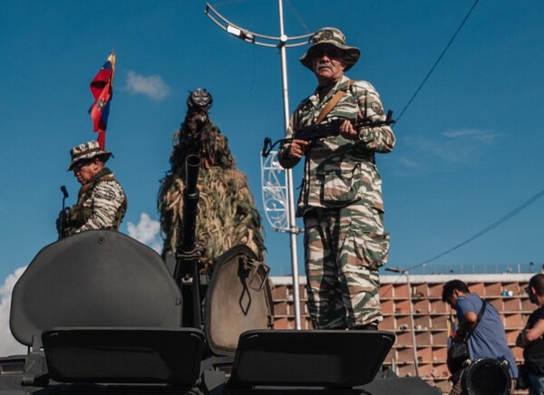 EE. UU. simuló el derrocamiento de Maduro. Venezuela se sumió en el caos