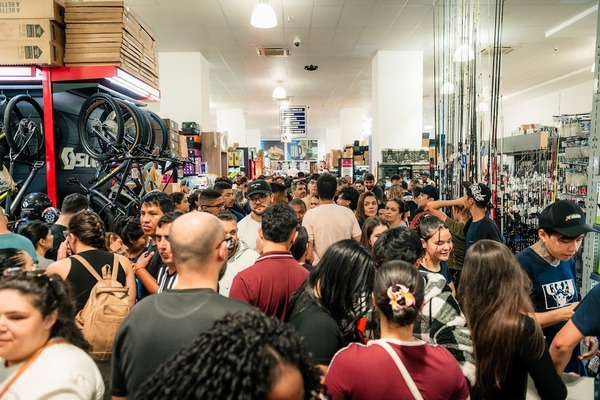 Impresionante inicio del segundo día de Black Friday en Shopping China - Info Alto Parana