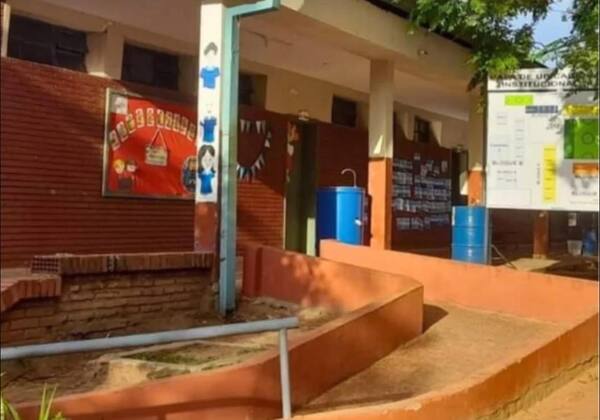 Popular / Ilocopáma los alumnos: Brutal golpiza en un cole