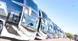 La Nación / Gobierno y sector privado presentan nueva flota de 77 buses