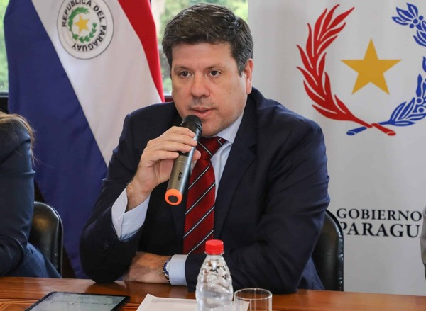 Giménez pide empatía con la gente por feriados de fin de año