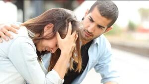 “Mi novia es muy llorona y yo quiero salir corriendo así”