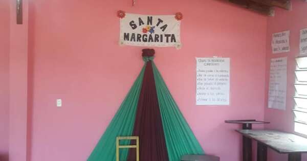 La Nación / Robaron la imagen de la Virgen de la Medalla Milagrosa en Carapeguá