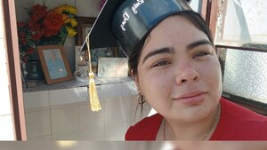 Rindió todo y buscó a su abuelo en el cementerio