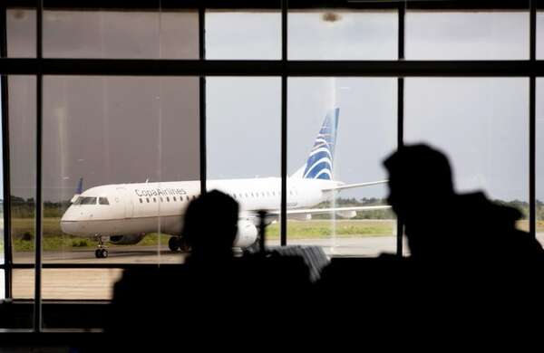 Segundo día consecutivo que aerolínea retrasa vuelo: este fue el motivo - Nacionales - ABC Color