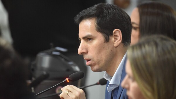 Asunción: Presupuesto 2026 es ilegal y fue el que menos votos tuvo en la historia de la Comuna, dice edil