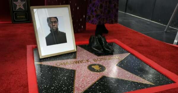 Diario HOY | Chadwick Boseman recibe una estrella póstuma en el Paseo de la Fama de Hollywood