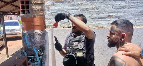 Desarticulan punto de distribución vinculado al PCC en Luque, con un detenido - Policiales - ABC Color