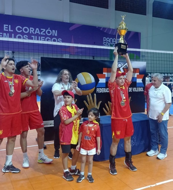 Colón acapara títulos de Clausura y Absoluto del voleibol de sala masculino - La Tribuna