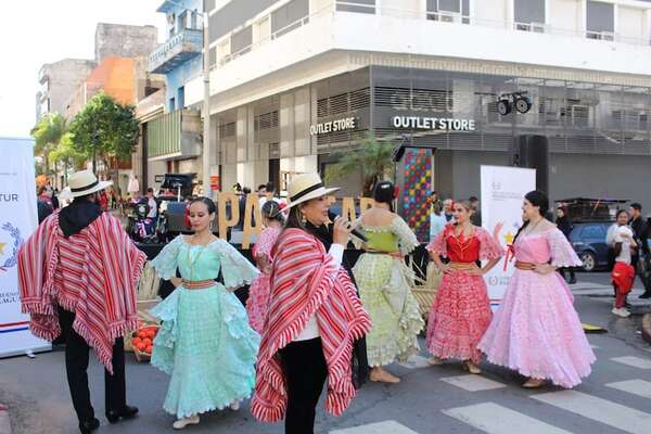 Varias actividades culturales en el centro, Costanera y zona del Defensores - Nacionales - ABC Color