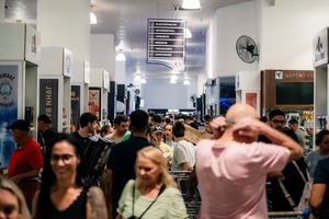 ARRANCÓ EL TERCER DIA DEL BLACK SHOPPING CHINA - Info Alto Parana