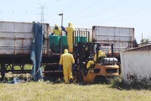 SENAD y Ministerio Público coordinan eliminación de precursores peligrosos - PDS RADIO Y TV