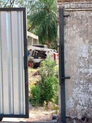 Video: vecinos de Trinidad impiden tala de árboles y denuncian a intendente Bello por incumplir promesa - Nacionales - ABC Color