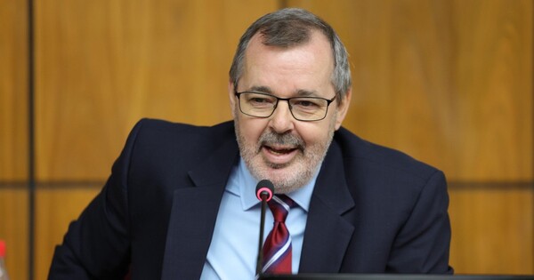 El Banco Central mantiene la tasa de interés para controlar la inflación y cerrar el año en un 4%