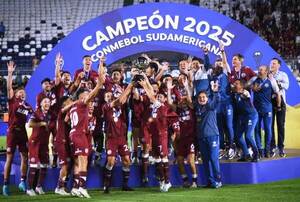 Lanús se corona campeón de la Sudamericana en Asunción •