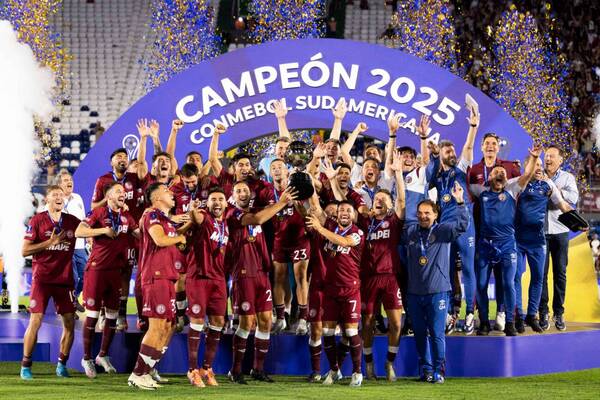 ¡Canale campeón purete con Lanús!