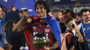 La emoción de José Canale, la muralla del campeón