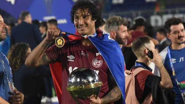 La emoción de José Canale, la muralla del campeón