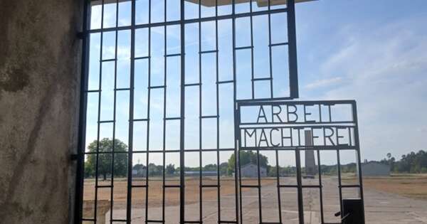 La Nación / Un recorrido que invita a no repetir la historia